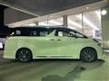 2017 Toyota Vellfire