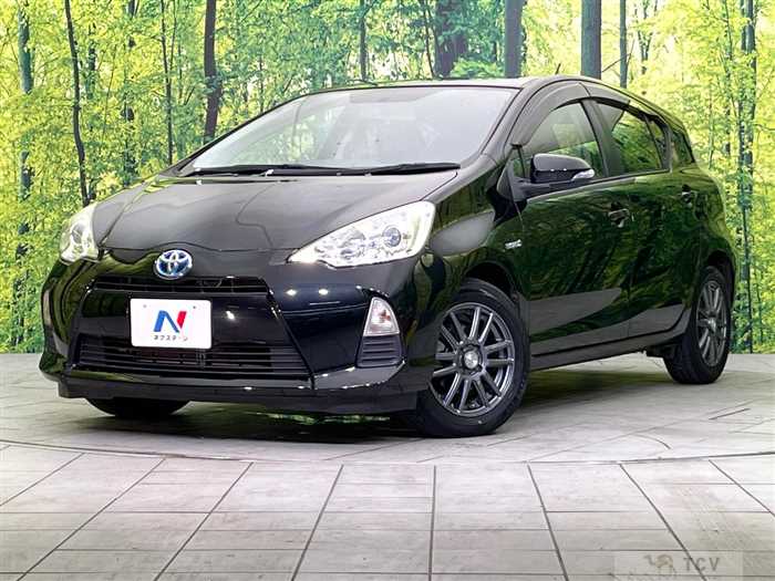 2013 Toyota AQUA