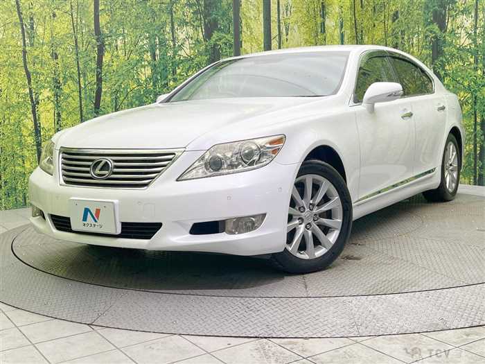 2010 Lexus LS