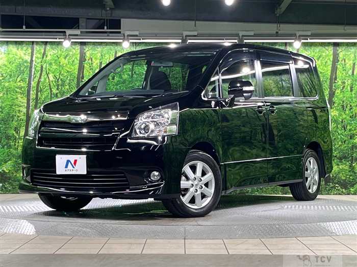 2009 Toyota Noah