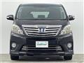 2012 Toyota Alphard Hybrid