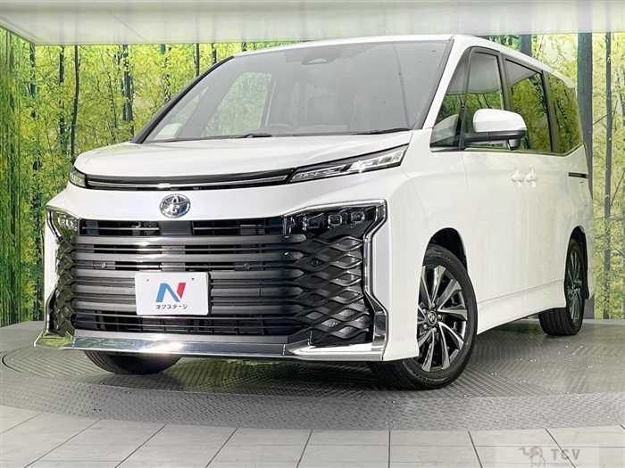 2025 Toyota Voxy