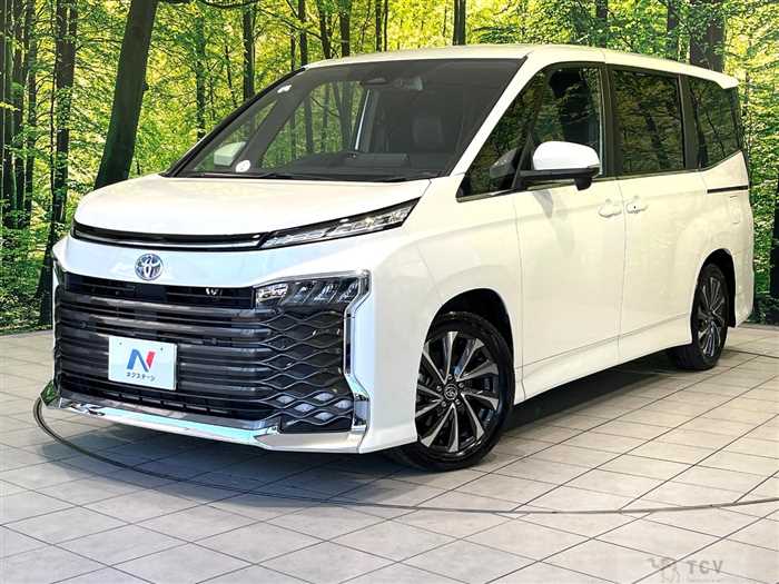 2024 Toyota Voxy
