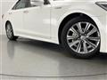 2017 Toyota Crown Hybrid