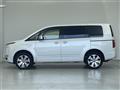 2021 Mitsubishi Delica D5