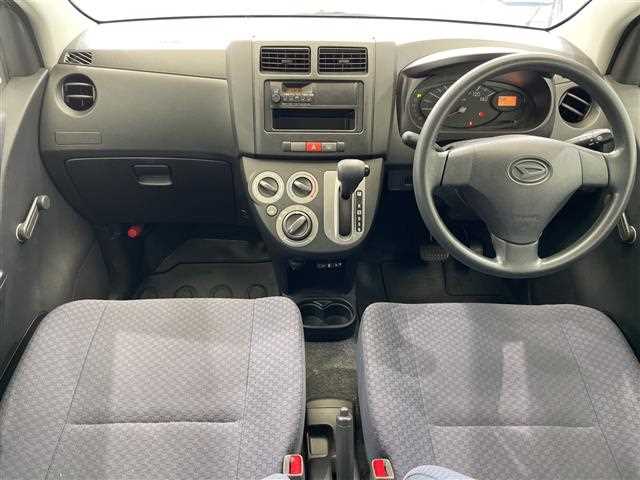Daihatsu Mira 2017 photo 3