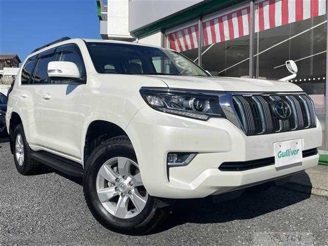 2020 Toyota Land Cruiser Prado
