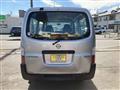 2006 Nissan Caravan Van