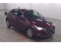 2017 Mazda Demio