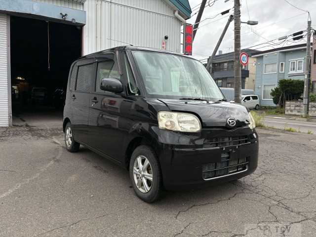 2011 Daihatsu Tanto