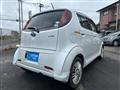 2006 Subaru R2