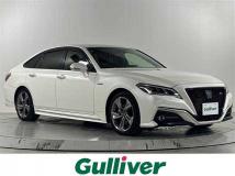 2019 Toyota Crown Hybrid