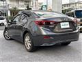 2017 Mazda Axela