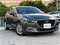 2017 Mazda Axela