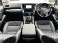 2016 Toyota Alphard Hybrid