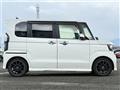 2017 Honda N BOX
