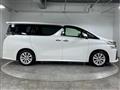 2017 Toyota Vellfire