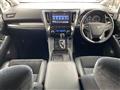 2015 Toyota Alphard