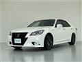 2015 Toyota Crown Hybrid