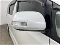 2013 Toyota Alphard