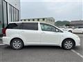 2005 Toyota Wish