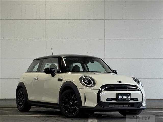2021 BMW MINI
