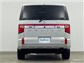 2020 Mitsubishi Delica D5