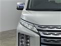 2020 Mitsubishi Delica D5