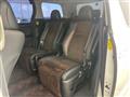 2013 Toyota Alphard