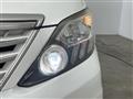 2013 Toyota Alphard