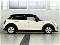 2021 BMW MINI