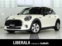 2021 BMW MINI