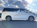 2017 Toyota Alphard