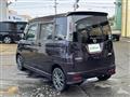 2010 Nissan ROOX