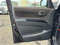 2010 Nissan ROOX