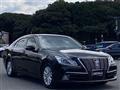 2013 Toyota Crown Hybrid