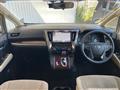2016 Toyota Alphard