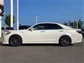 2015 Toyota Crown Hybrid