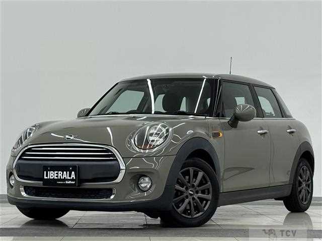 2018 BMW MINI