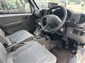2011 Nissan Clipper Van