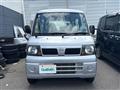 2011 Nissan Clipper Van