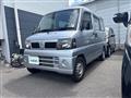 2011 Nissan Clipper Van