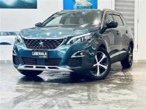 2021 Peugeot 5008
