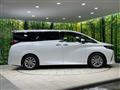 2024 Toyota Alphard Hybrid