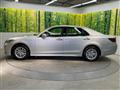 2016 Toyota Crown Hybrid
