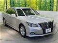 2016 Toyota Crown Hybrid