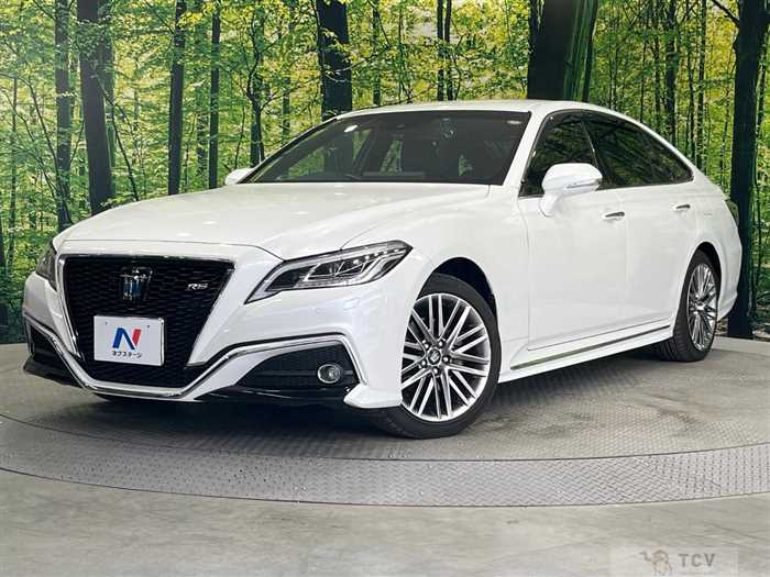 2020 Toyota Crown Hybrid