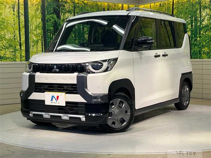 2025 Mitsubishi DELICA MINI