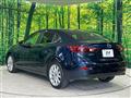 2017 Mazda Axela