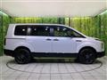 2025 Mitsubishi Delica D5